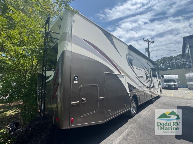 2018 Thor Motor Coach 34J Photo in Yorktown VA 23692