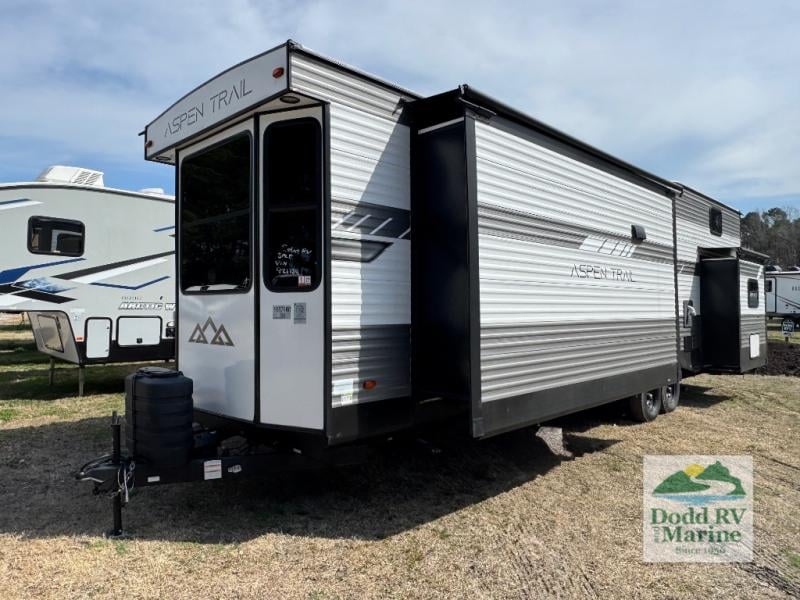 2024 Dutchmen RV 390LOFT Photo in Yorktown VA 23692