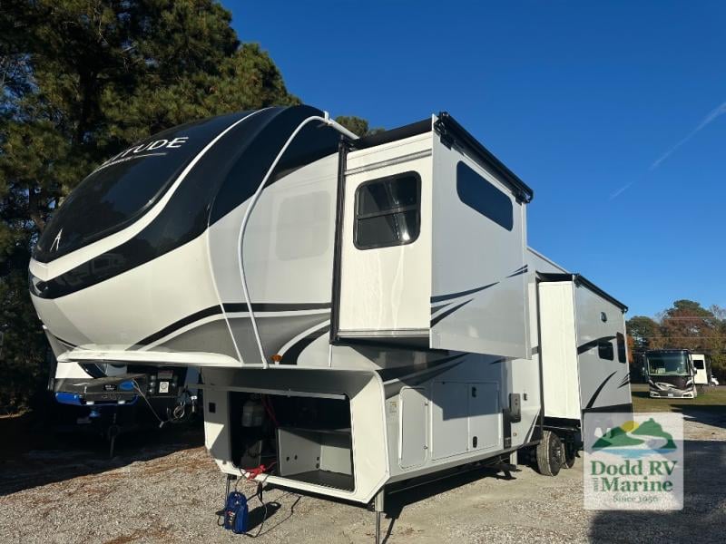 2026 Grand Design 370DV Photo in Yorktown VA 23692