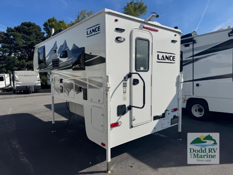 2025 Lance 825 Photo in Yorktown VA 23692