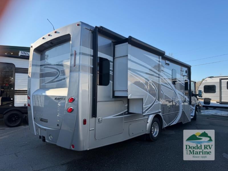 2017 Winnebago 27K Photo in Yorktown VA 23692