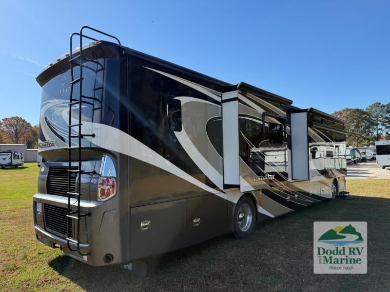 2016 Tiffin Motorhomes 40 QBH Photo in Yorktown VA 23692