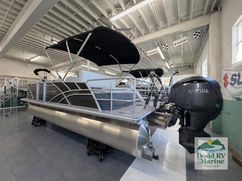 2026 Sylvan 8522 CLZ DH Photo in Yorktown VA 23692