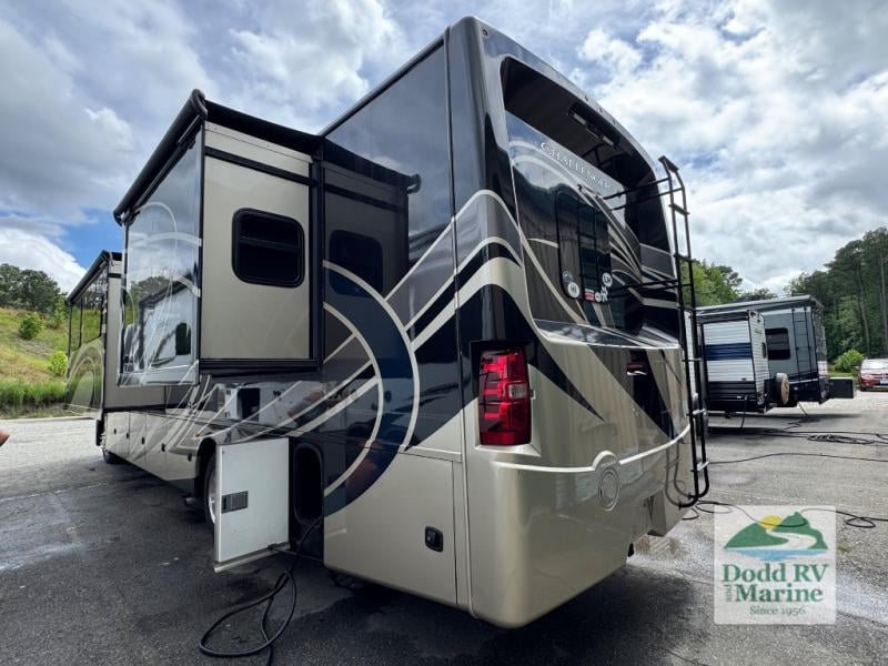 2019 Thor Motor Coach 37FH Photo in Yorktown VA 23692