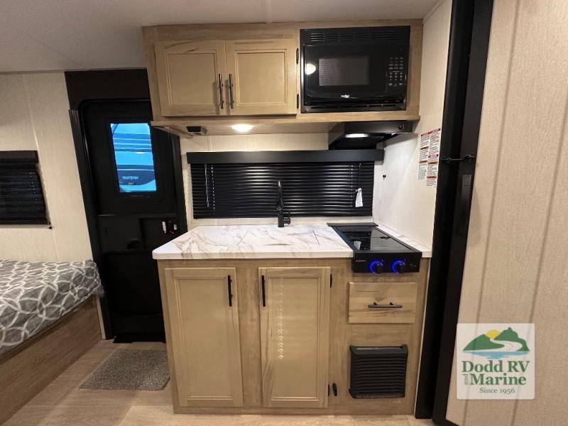 New 2026 Forest River RV 18PB - photo - 7