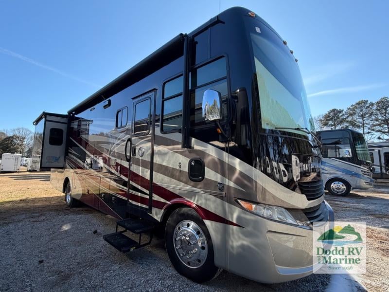 Pre-Owned 2018 Tiffin Motorhomes 32 SA - photo - 0