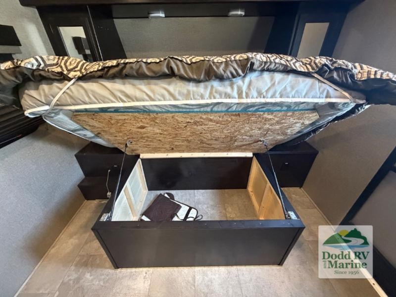 Pre-Owned 2019 Grand Design 3170BH - photo - 26