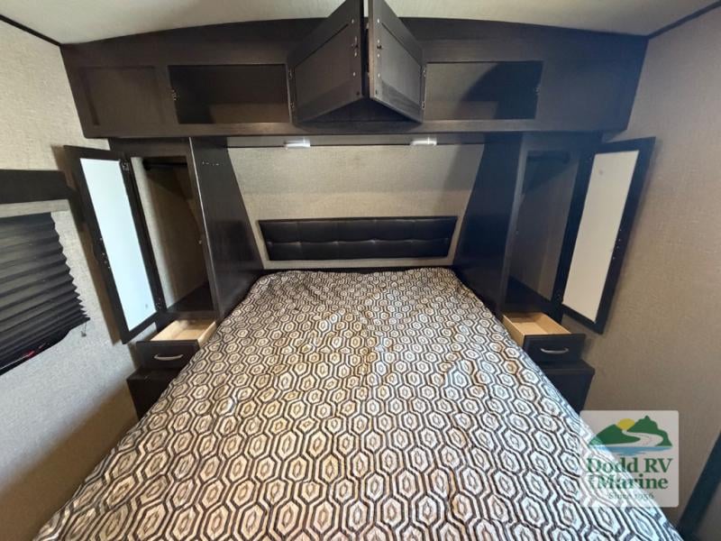 Pre-Owned 2019 Grand Design 3170BH - photo - 25
