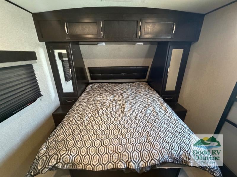 Pre-Owned 2019 Grand Design 3170BH - photo - 24