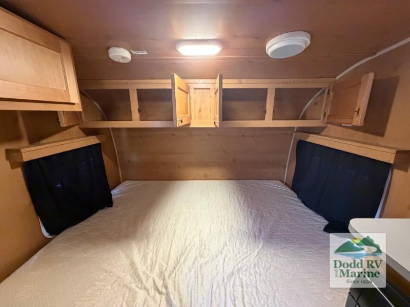 Pre-Owned 2018 Riverside RV 166 - photo - 24