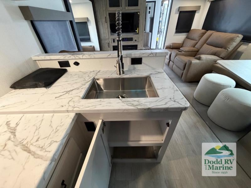 New 2026 Forest River RV 3060RKTS - photo - 8
