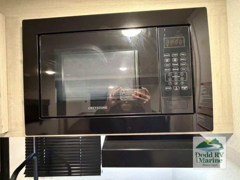 New 2026 Forest River RV 18BHCE - photo - 10