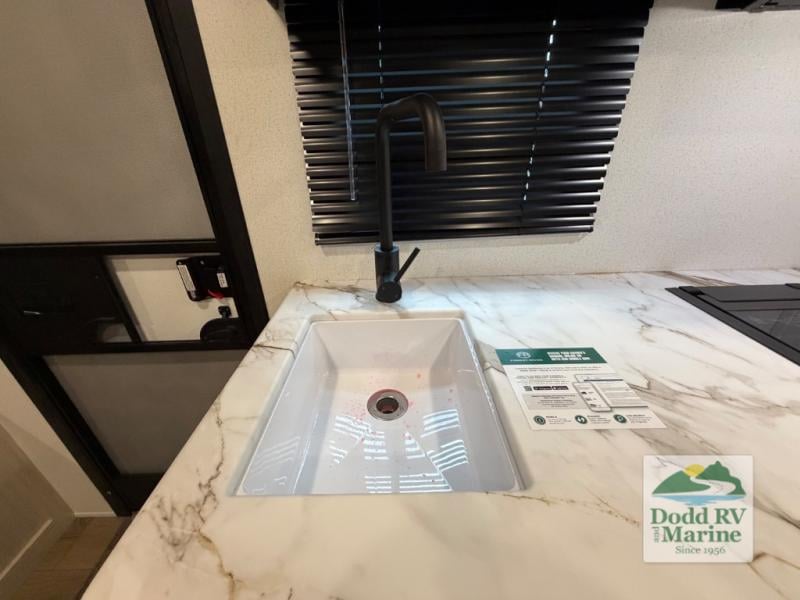 New 2026 Forest River RV 18BHCE - photo - 9