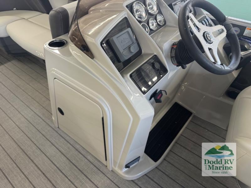 New 2026 Sylvan 8522 LZ - photo - 14