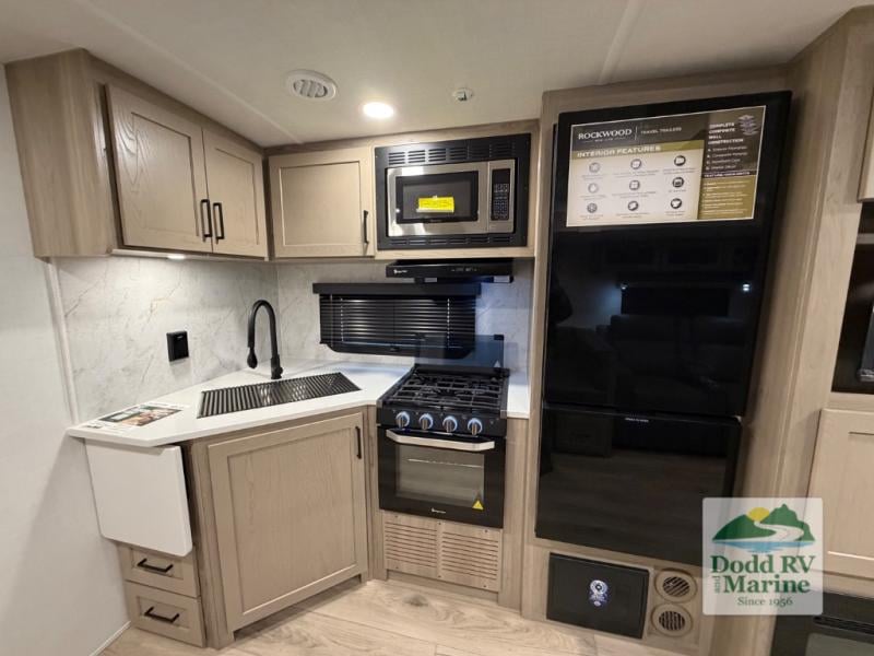 New 2026 Forest River RV 2706BH - photo - 6