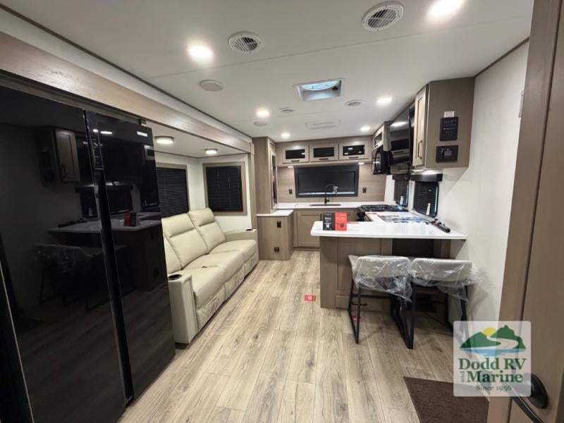 New 2026 Grand Design 322FKTS - photo - 5