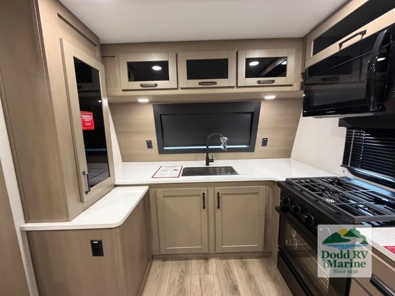 New 2026 Grand Design 322FKTS - photo - 7