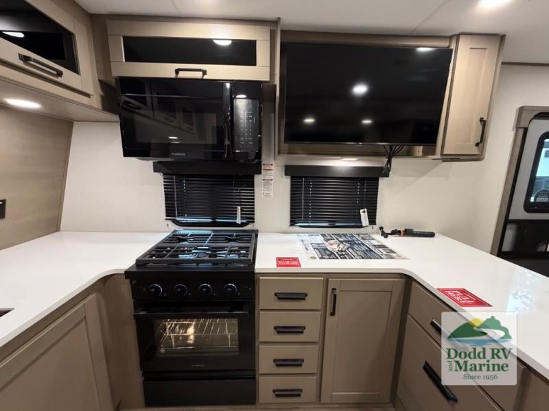 New 2026 Grand Design 322FKTS - photo - 11