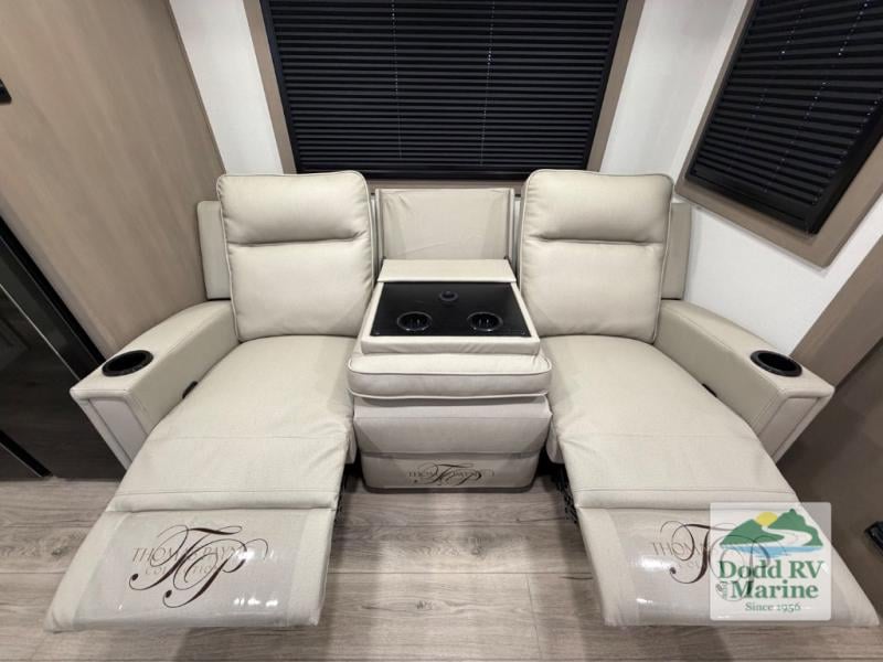 New 2026 Grand Design 322FKTS - photo - 26