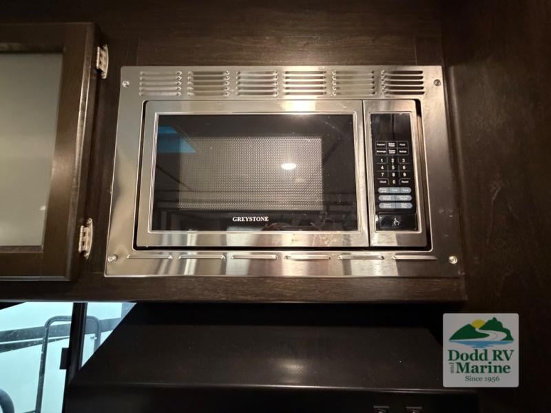 Pre-Owned 2021 Coachmen RV 2963BH - photo - 9