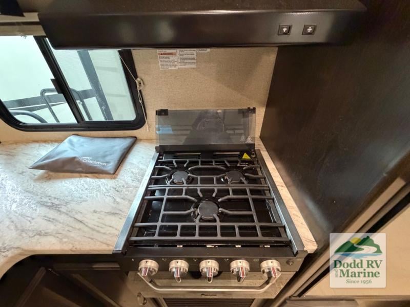 Pre-Owned 2021 Coachmen RV 2963BH - photo - 10