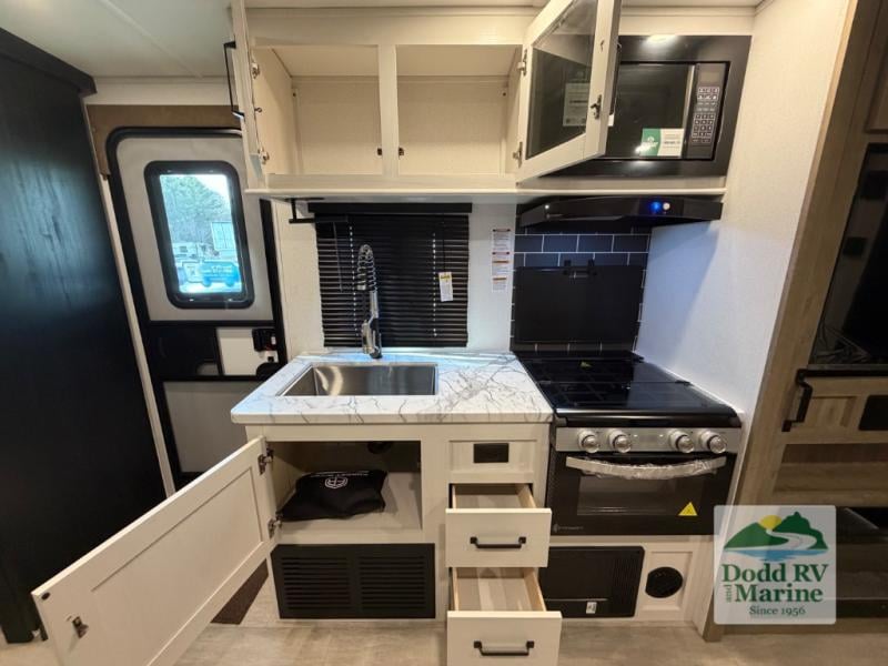 New 2026 Forest River RV 2420RBS - photo - 8