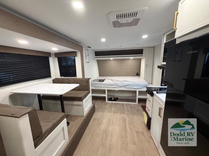 New 2026 Grand Design 161DB - photo - 6
