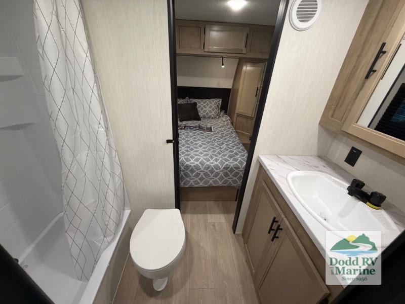 New 2026 Forest River RV 16CMBL - photo - 21