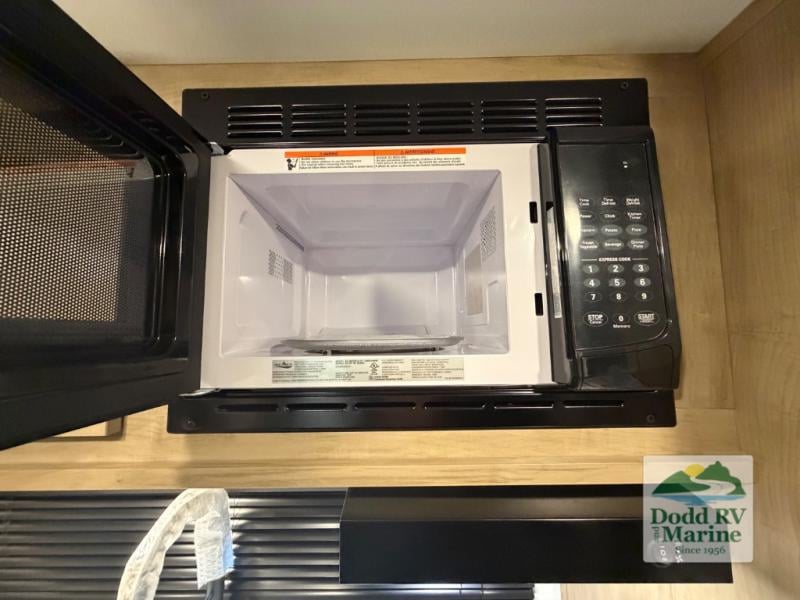 New 2026 Forest River RV 16CMBL - photo - 12