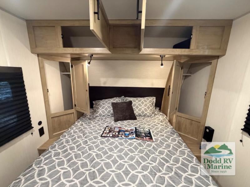 New 2026 Forest River RV 16CMBL - photo - 19