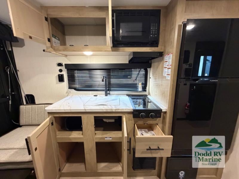 New 2026 Forest River RV 18RJBW - photo - 8