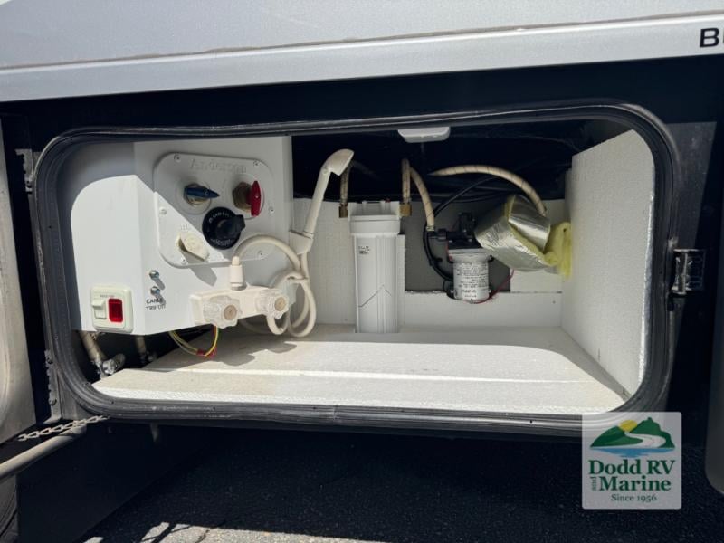 Pre-Owned 2019 Tiffin Motorhomes 24 TW - photo - 11