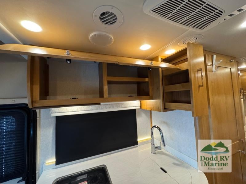 Pre-Owned 2019 Tiffin Motorhomes 24 TW - photo - 24