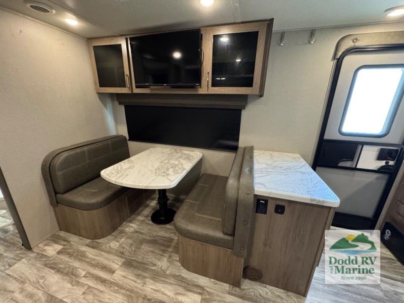 Pre-Owned 2023 Grand Design 23LDE - photo - 16