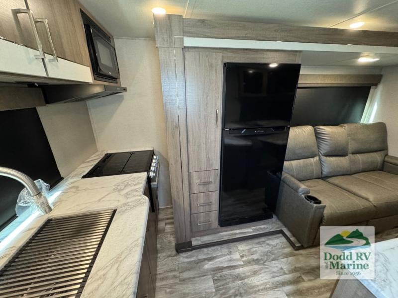 Pre-Owned 2023 Grand Design 23LDE - photo - 29