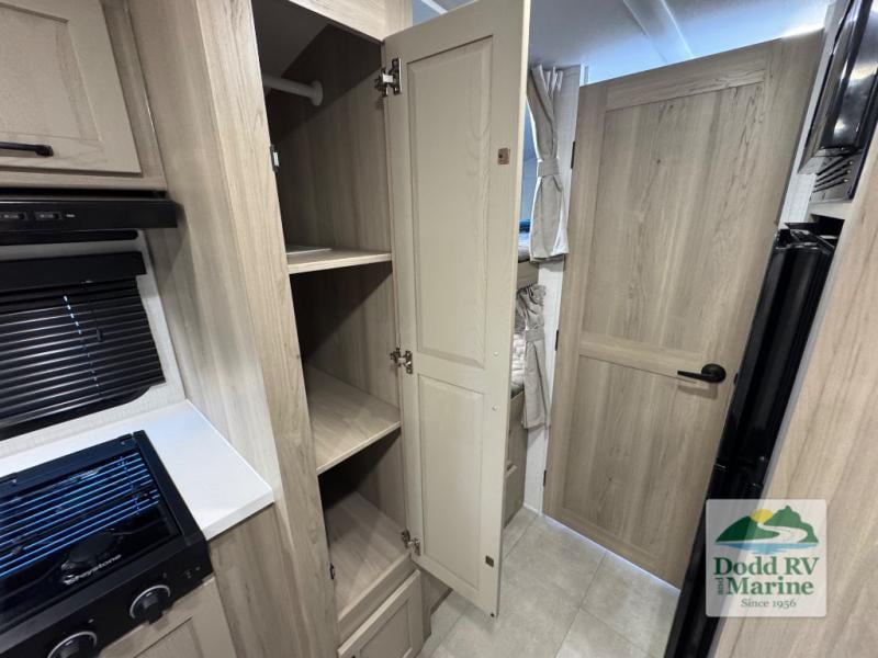 Pre-Owned 2025 Forest River RV G20BH - photo - 13
