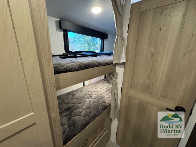 Pre-Owned 2025 Forest River RV G20BH - photo - 14