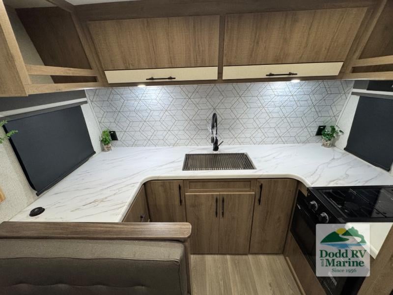 Pre-Owned 2024 Grand Design 15BH - photo - 11