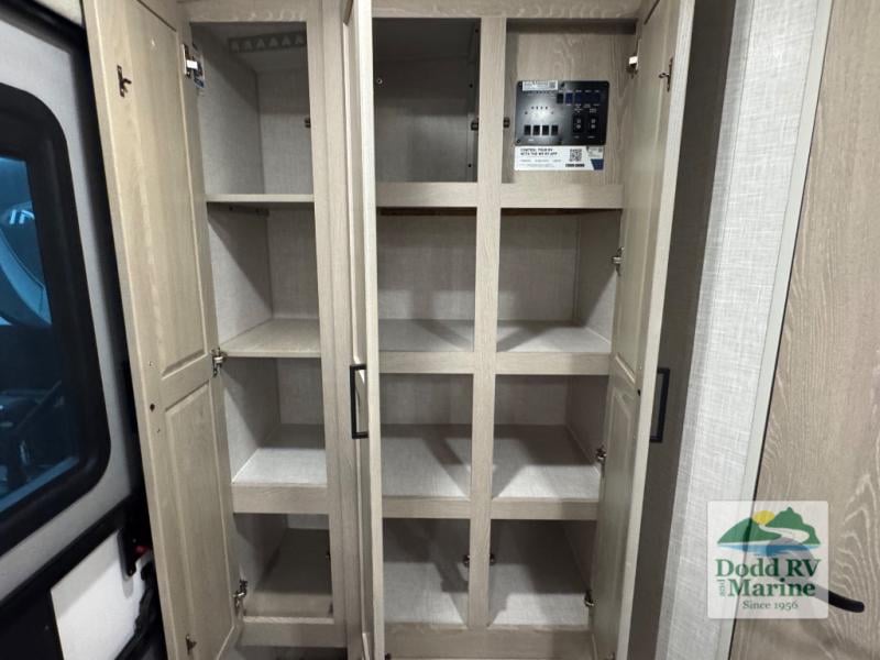 Pre-Owned 2022 Forest River RV 2514S - photo - 21