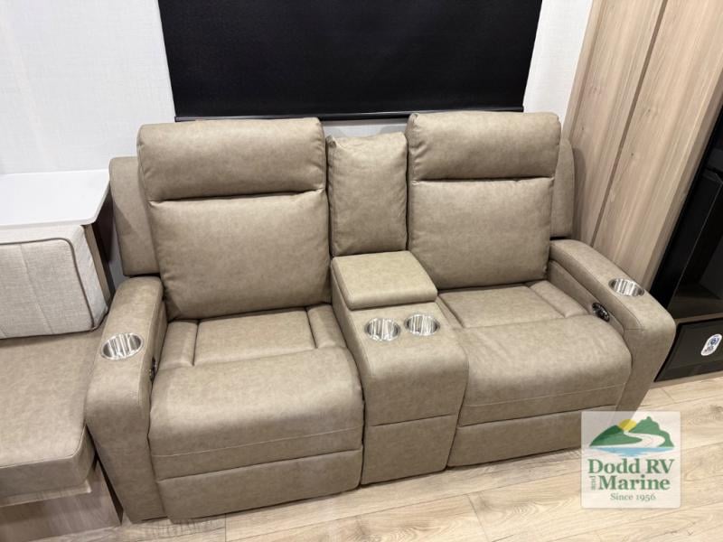New 2026 Forest River RV 302RDT - photo - 9