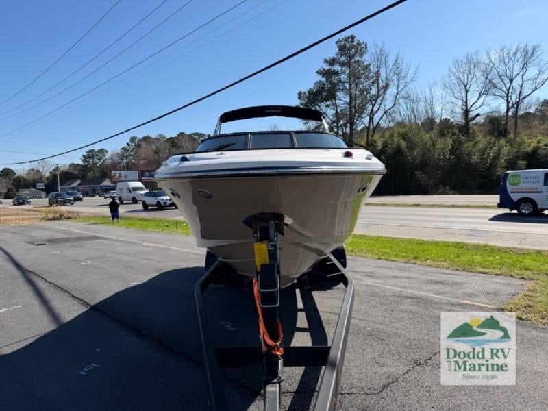 Pre-Owned 2016 Sea Ray 250 - photo - 8