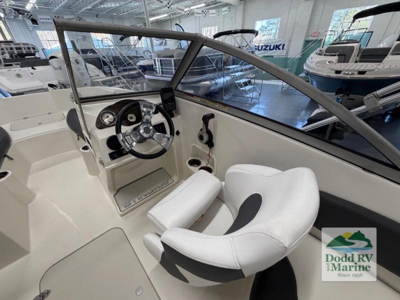 Pre-Owned 2016 Stingray 191DC - photo - 20
