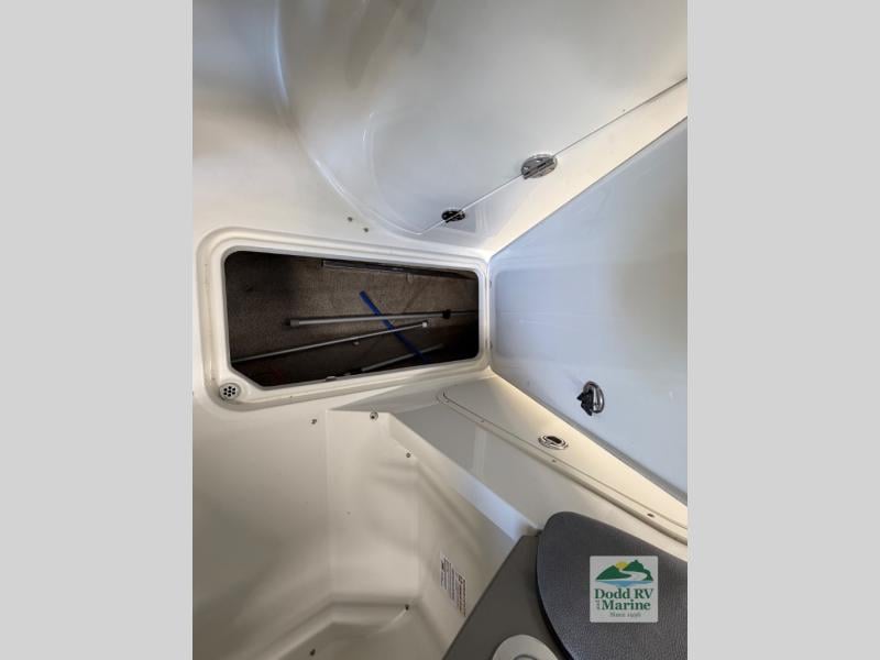Pre-Owned 2021 Stingray 231DC - photo - 36