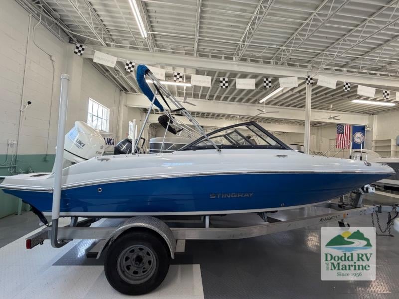 Pre-Owned 2021 Stingray 191 - photo - 29