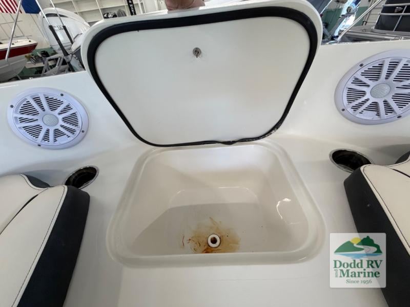 Pre-Owned 2021 Stingray 191 - photo - 21