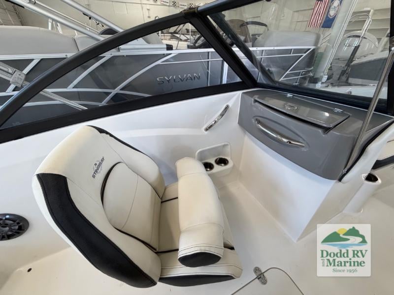 Pre-Owned 2021 Stingray 191 - photo - 12