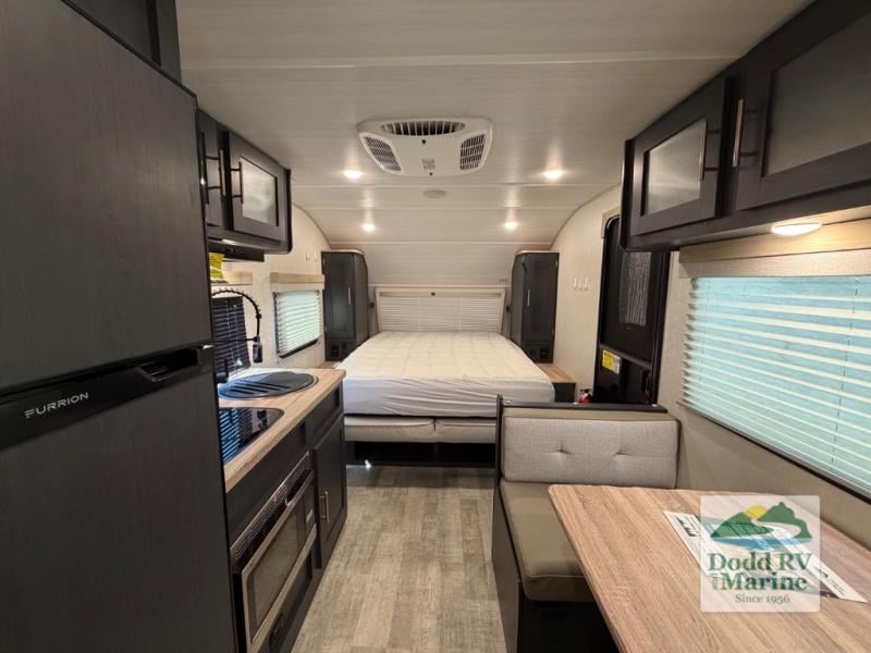Pre-Owned 2024 Forest River RV RP-192 - photo - 6