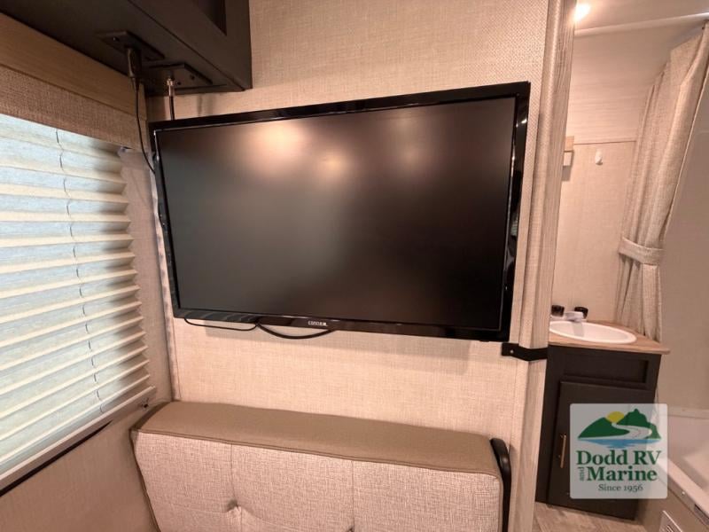 Pre-Owned 2024 Forest River RV RP-192 - photo - 17