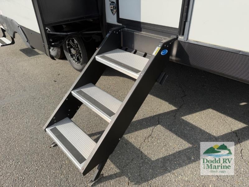Pre-Owned 2022 Venture RV ST333VIK - photo - 63