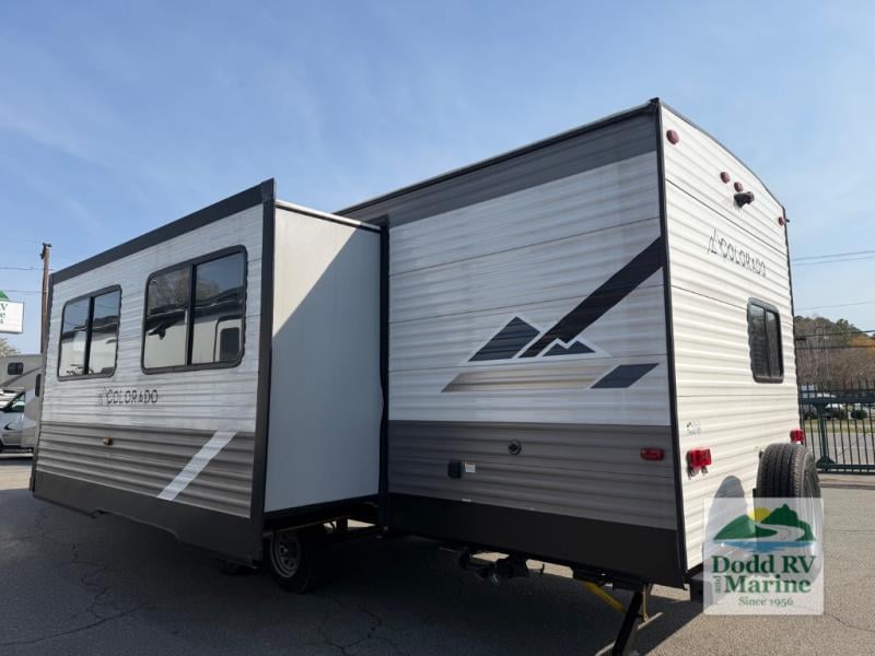 Pre-Owned 2022 Dutchmen RV 30BHSC - photo - 4